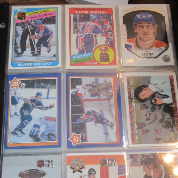 Wayne Gretzky Career Collection with Autograph inc Graded and Non-Graded Rare - Picture 6 of 10